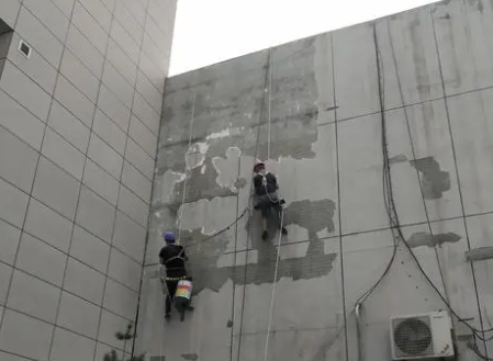 祁阳楼顶漏水维修公司分享下祁阳外墙防水的注意事项